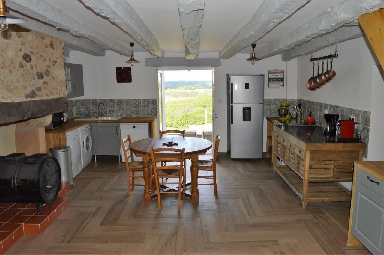 Holiday home Aux Volets Bleus Chez & Sylvie *